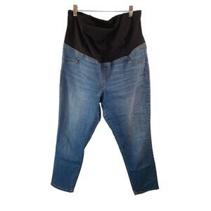 ISABEL MATERNITY Women's Medium Wash Skinny Crop Jeans / Size: 14